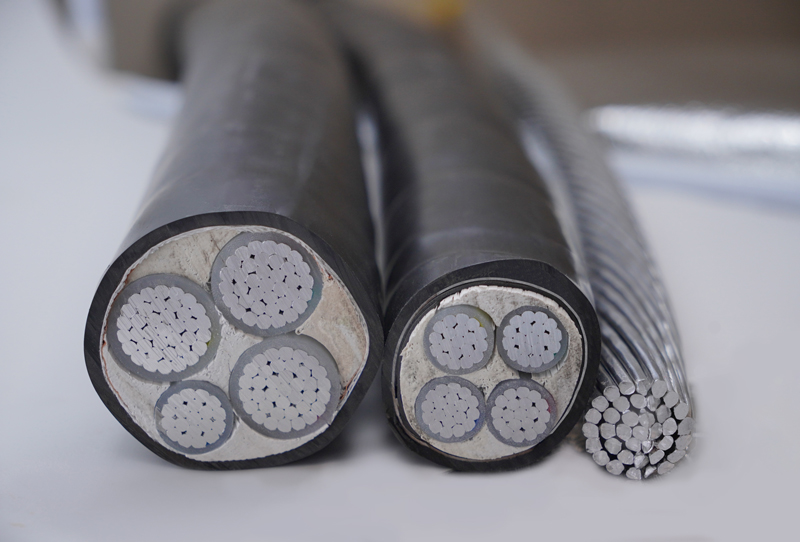 買(mǎi)鋁線(xiàn)纜找民興，庫(kù)存超充足，隨時(shí)剪米，歡迎來(lái)詢(xún)！