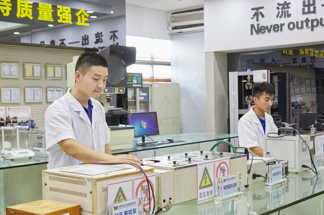 東莞制造業(yè)如何做品牌？這家工業(yè)企業(yè)簽下甄子丹任代言人